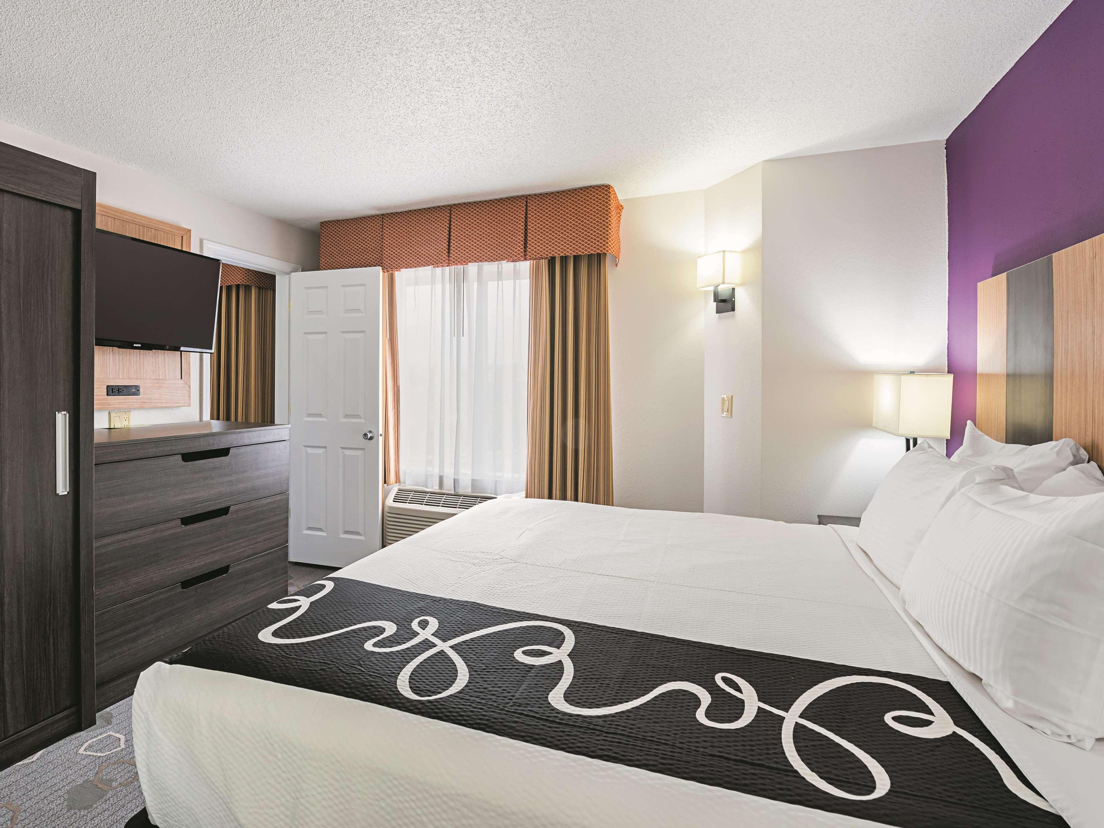 La Quinta By Wyndham Minneapolis Northwest Бруклин Парк Екстериор снимка